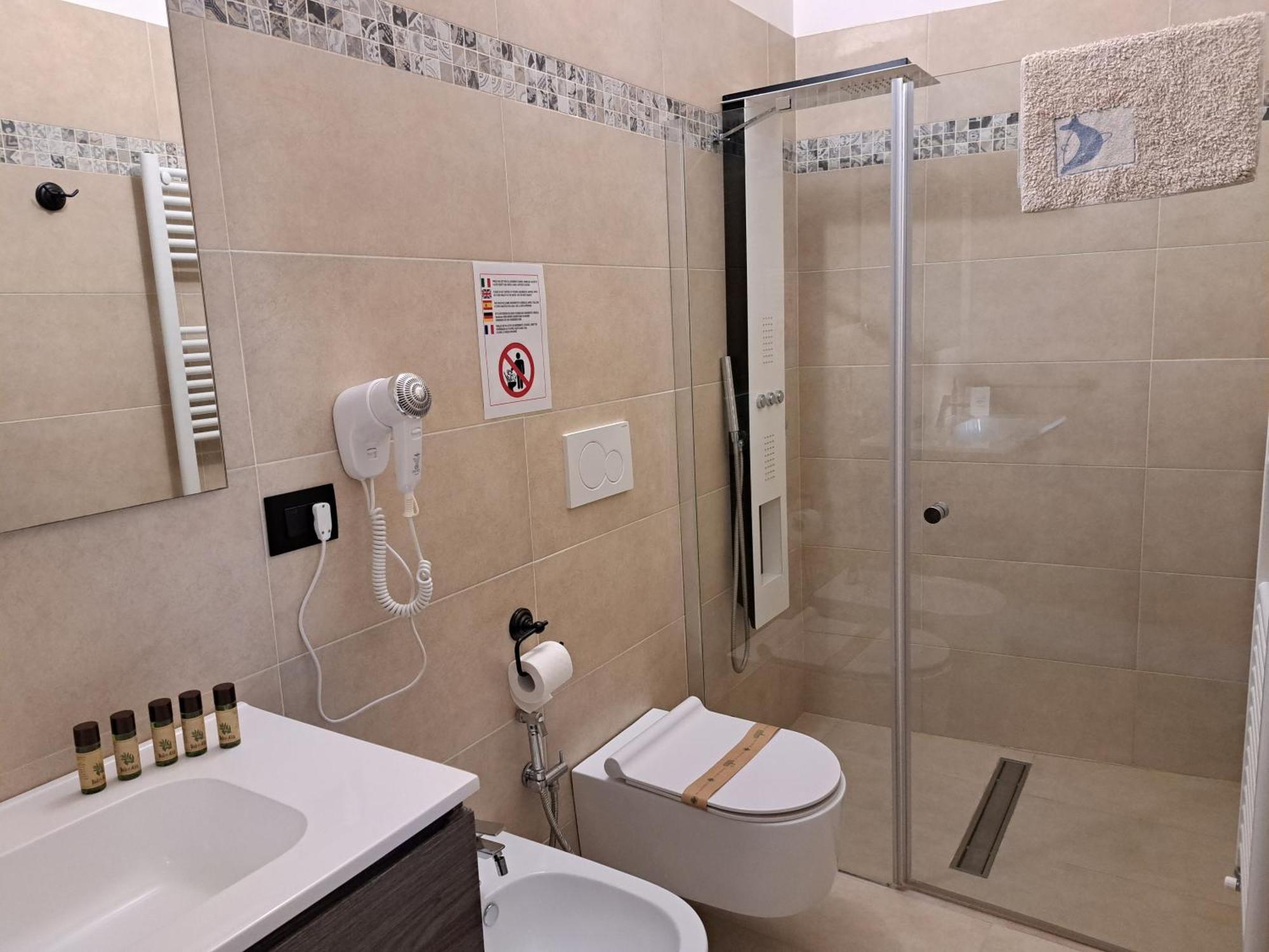Palazzo Castellano Bed & Breakfast Lecce Exterior photo
