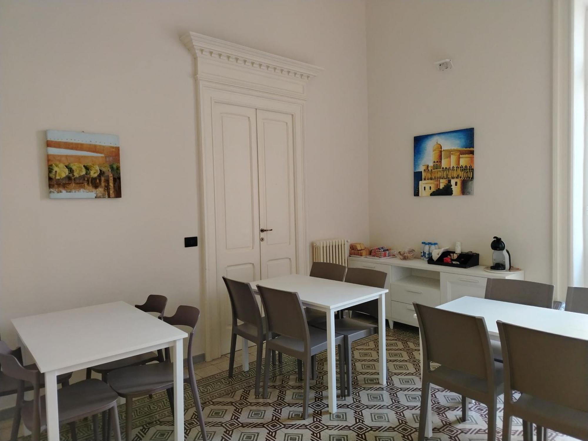 Palazzo Castellano Bed & Breakfast Lecce Exterior photo